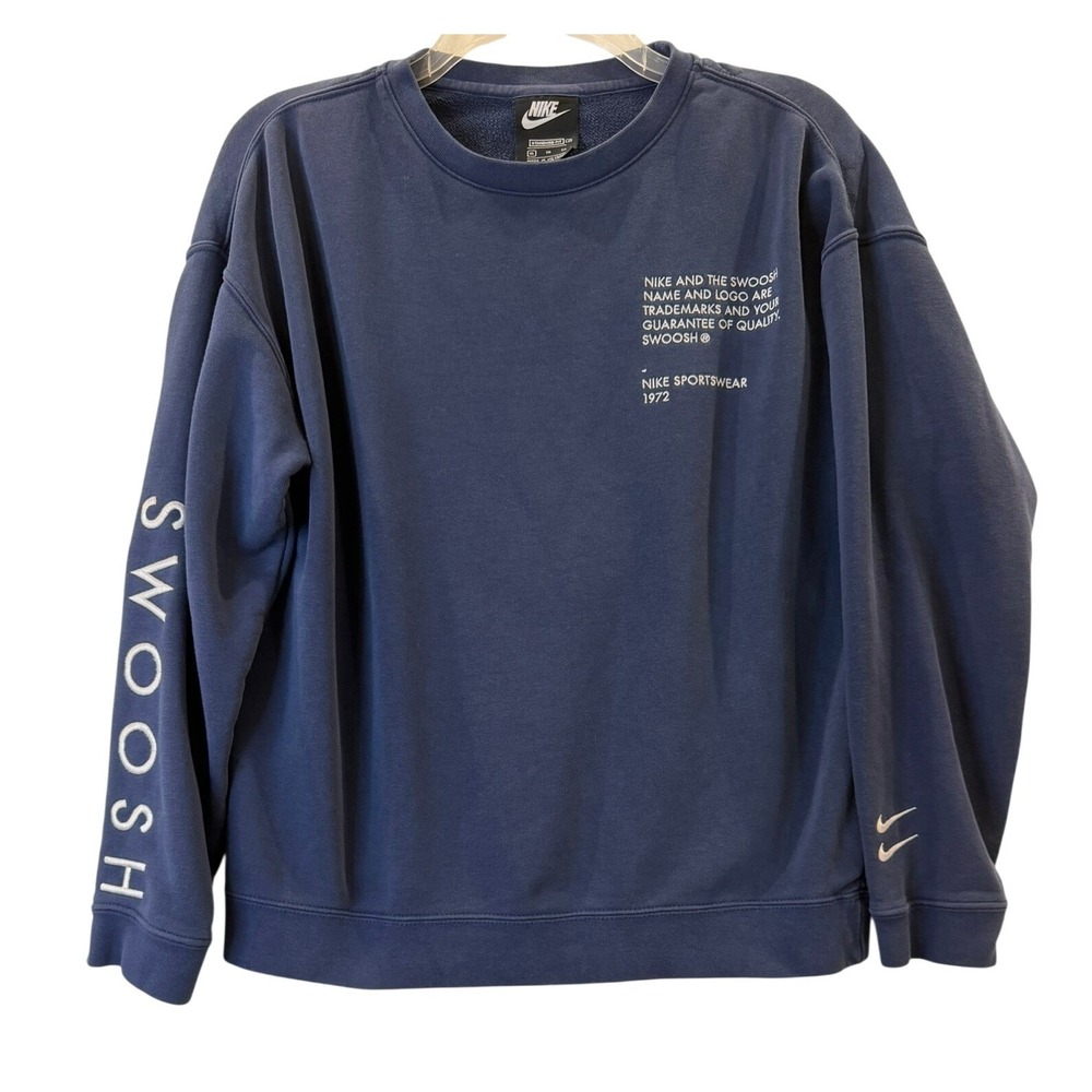 Nike Sportswear Kids XL Navy Blue Swoosh Graphic Crewneck Sweatshirt